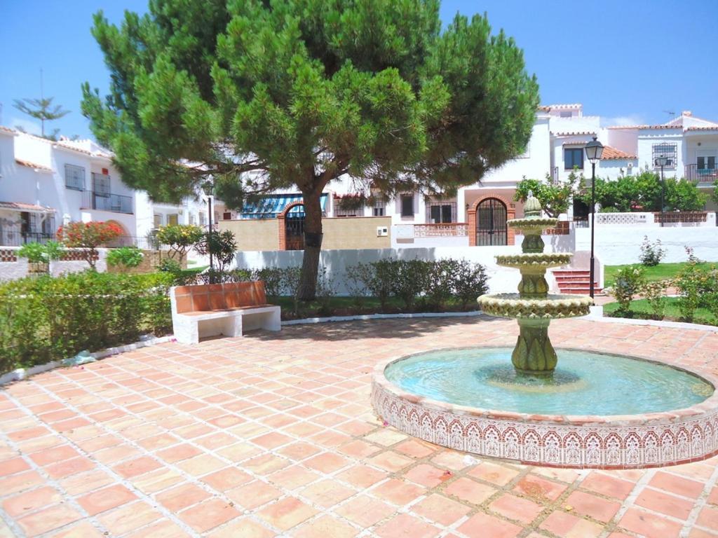 Peperent Casa Pino Villa Nerja Exterior photo